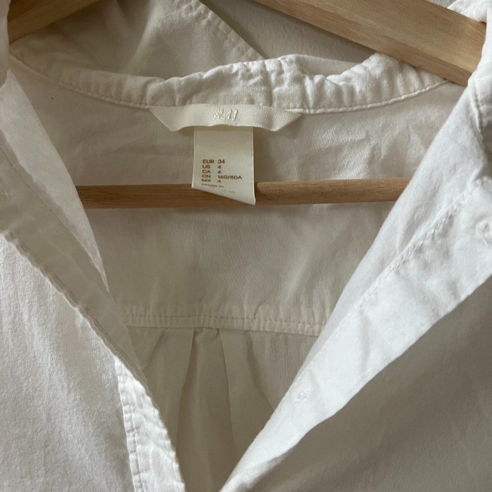 HM white button up